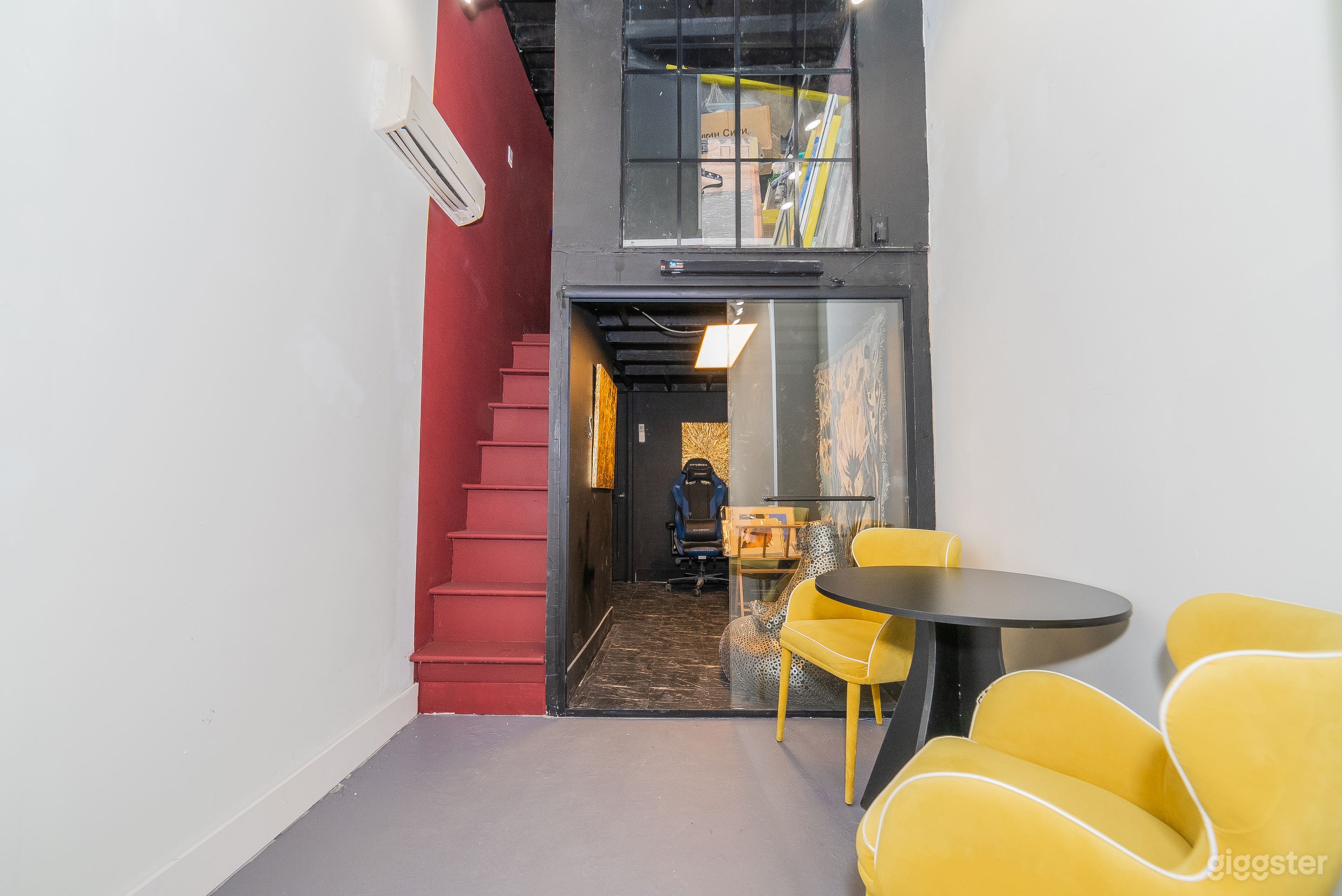 Art Gallery - Pop-Up Gallery &amp; Event Space Photo 3