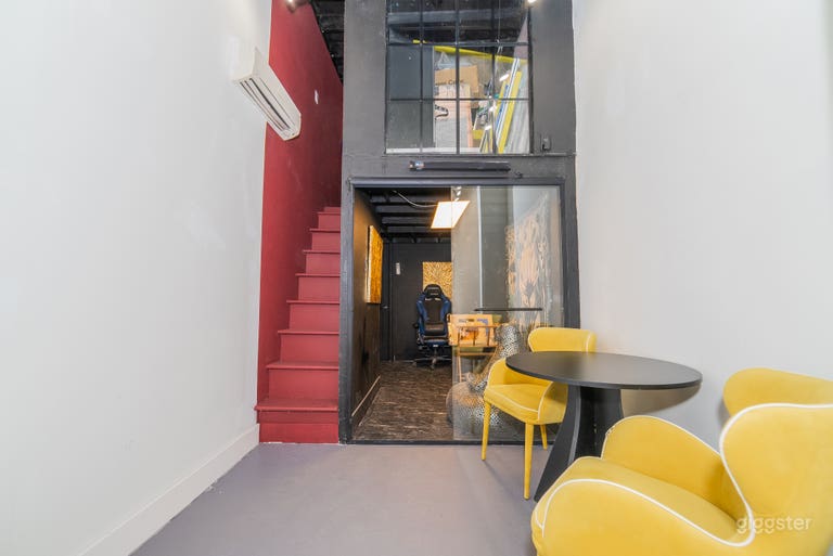  Art Gallery - Pop-Up Gallery & Event Space 