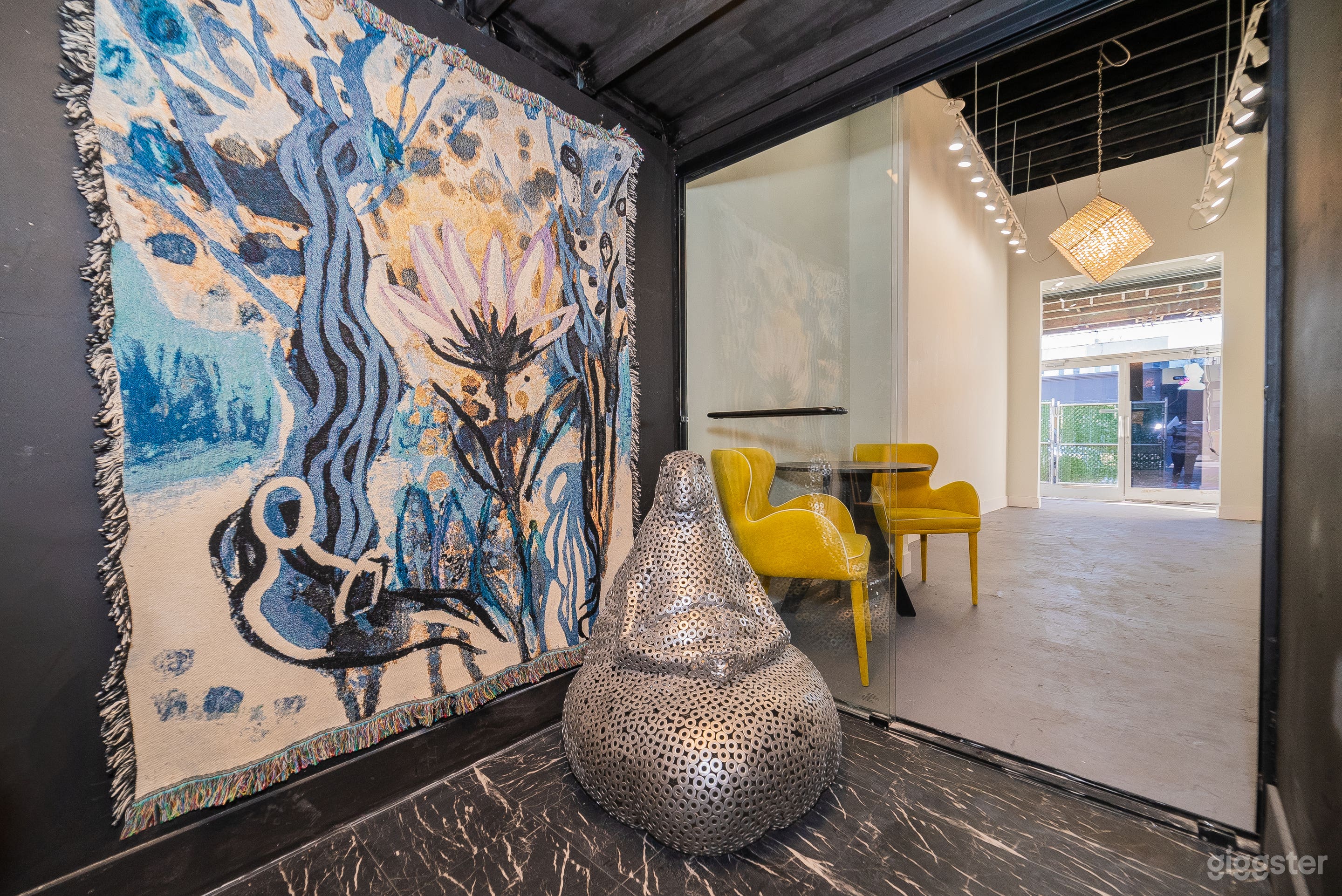 Art Gallery - Pop-Up Gallery &amp; Event Space Photo 4