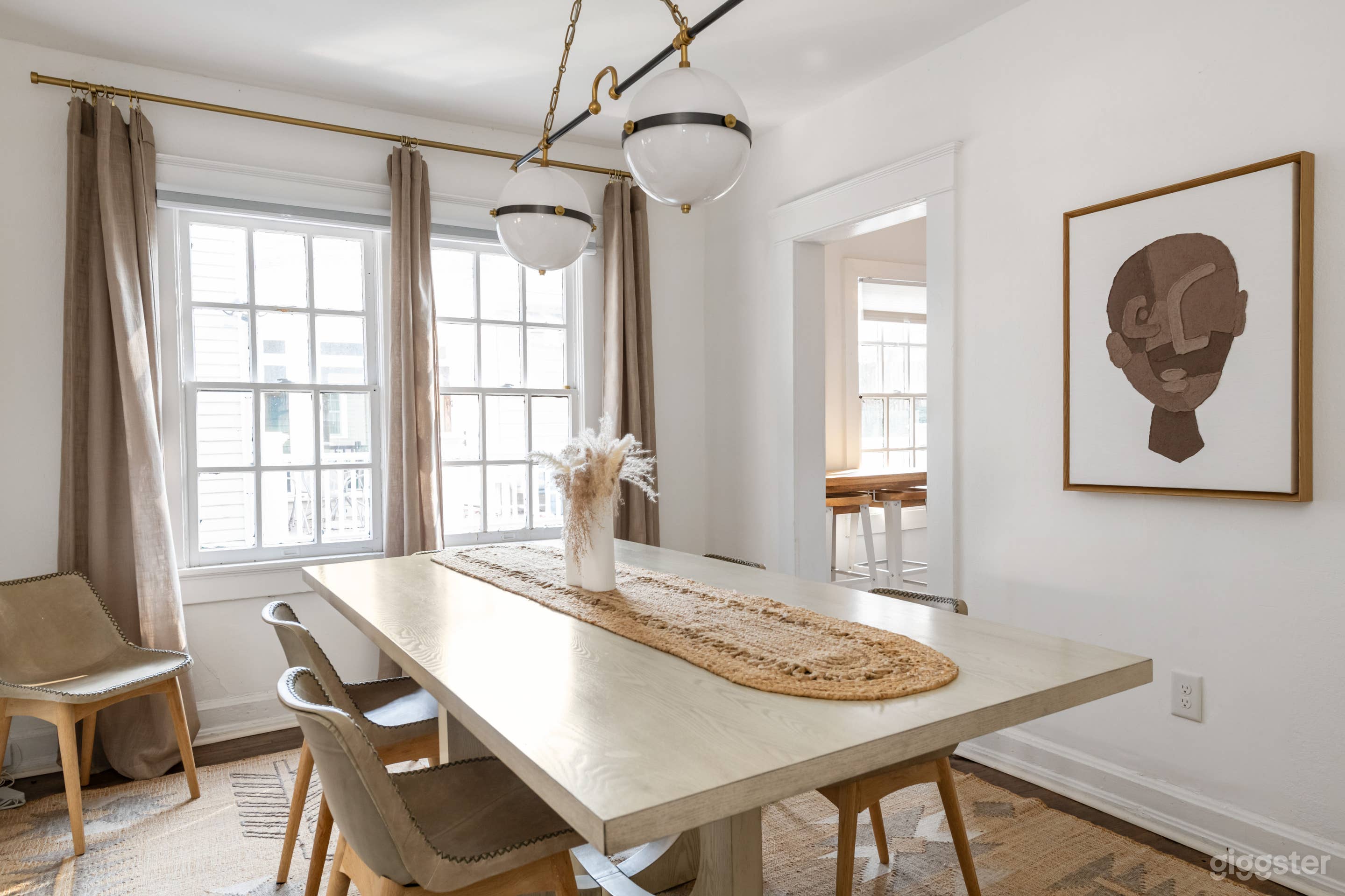 Golden Gazelle | Inman Park's Most Stylish Triplex Photo 4