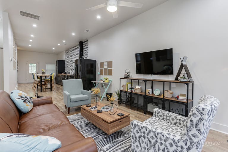  Nice Home In Early Gentrifying Neighborhood 