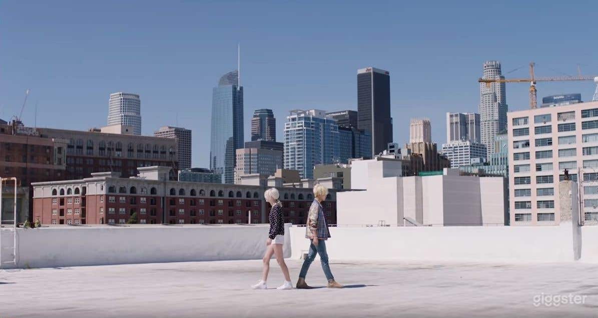 DTLA FASHION DISTRICT, ROOFTOP, WHITE SETTING Photo 1