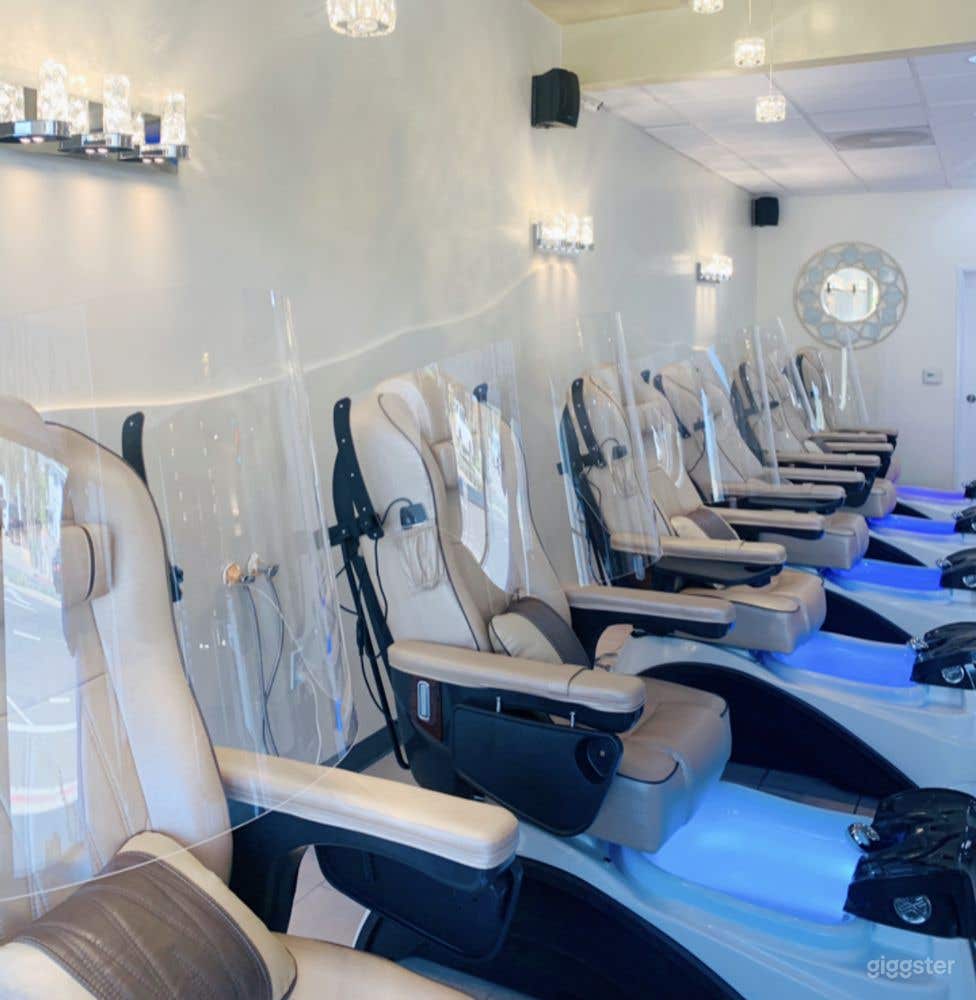 Nail &amp; Spa Salon in Del Mar Photo 3