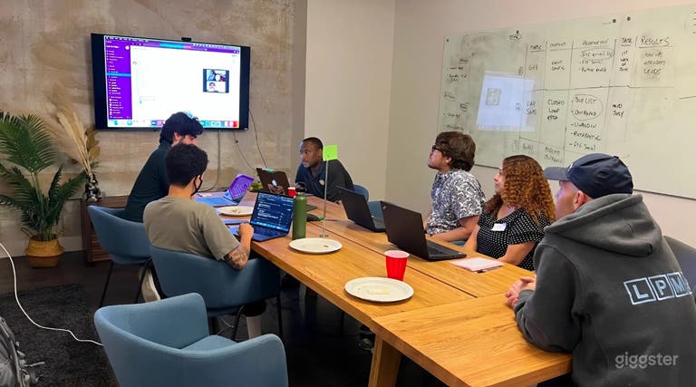  Meeting Room & Coworking Space with Full Amenities 