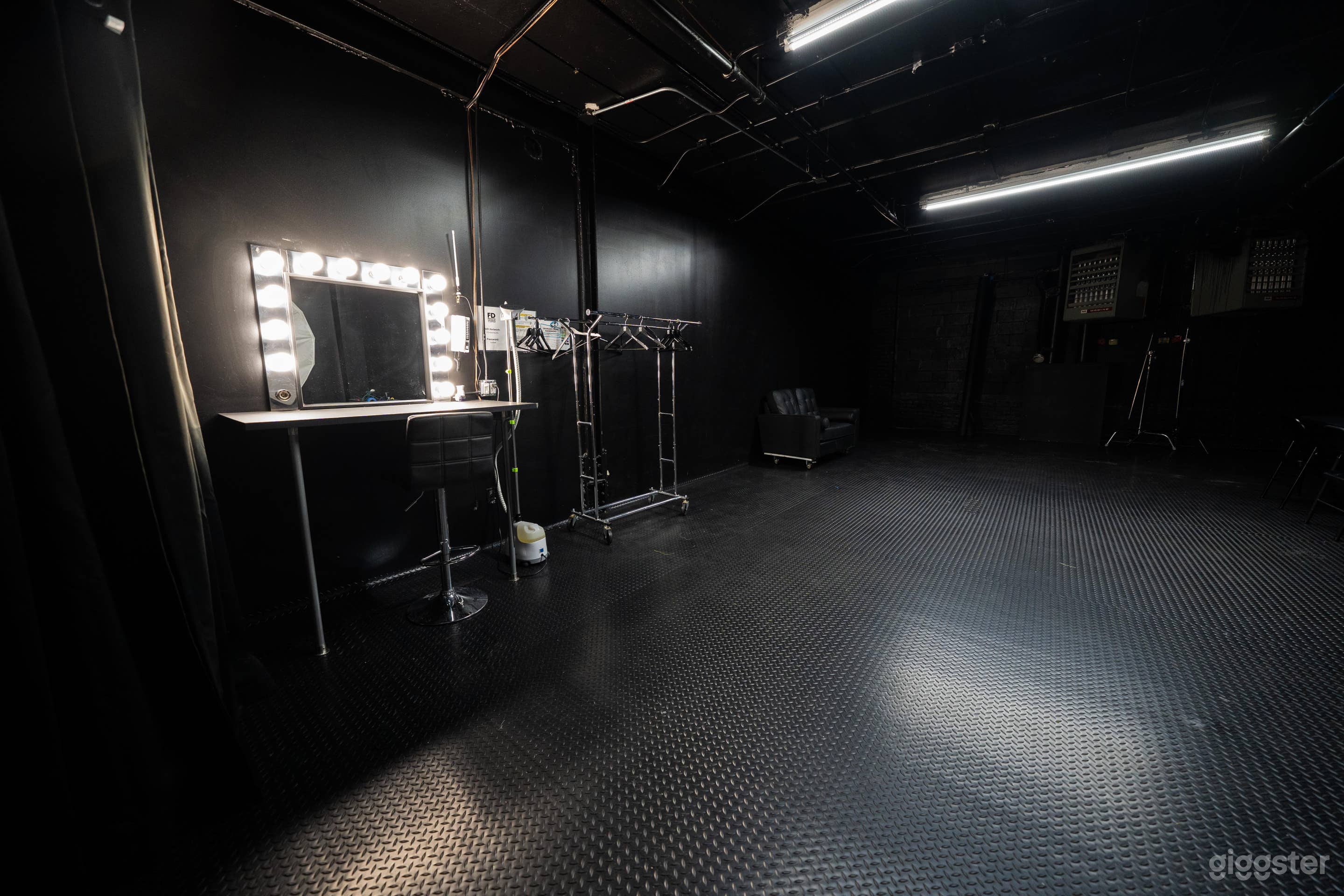 Blackout Studio in Queens Photo 4