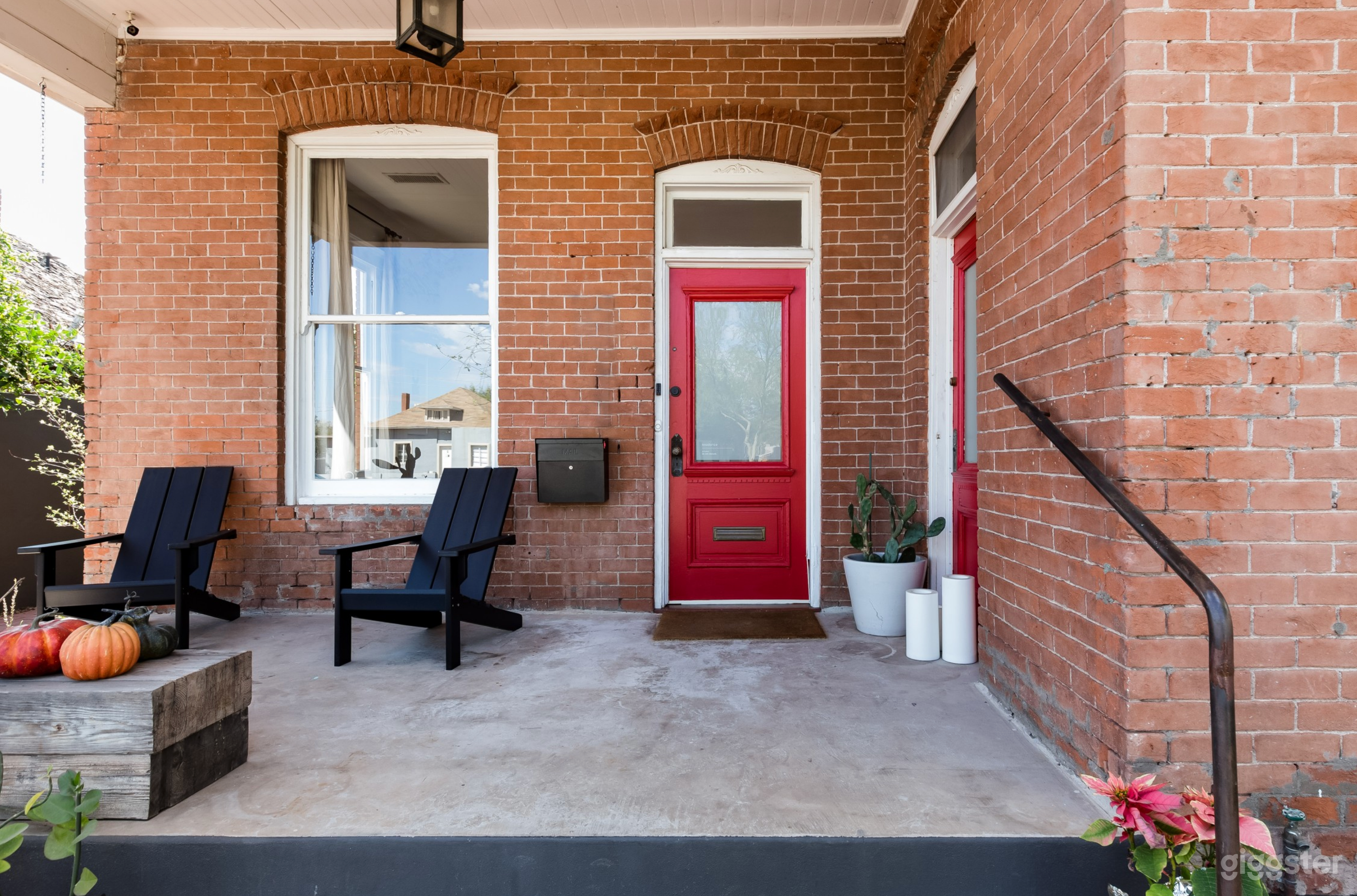 Grand Pyramid Historic Cottage in Downtown PHX  Photo 3