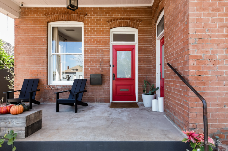  Grand Pyramid Historic Cottage in Downtown PHX  