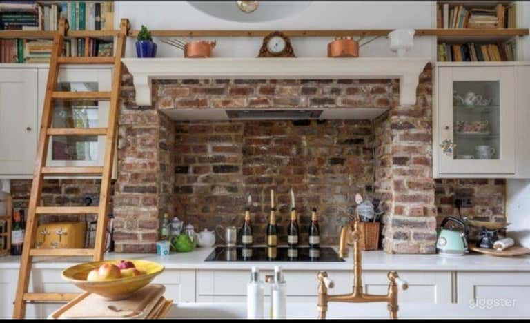  Gorgeous Georgian House - Photo&Film /Fab Kitchen 