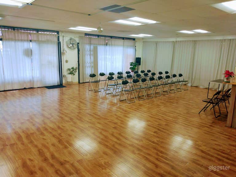  Near DTLA Creative Zen Earthy Studio 