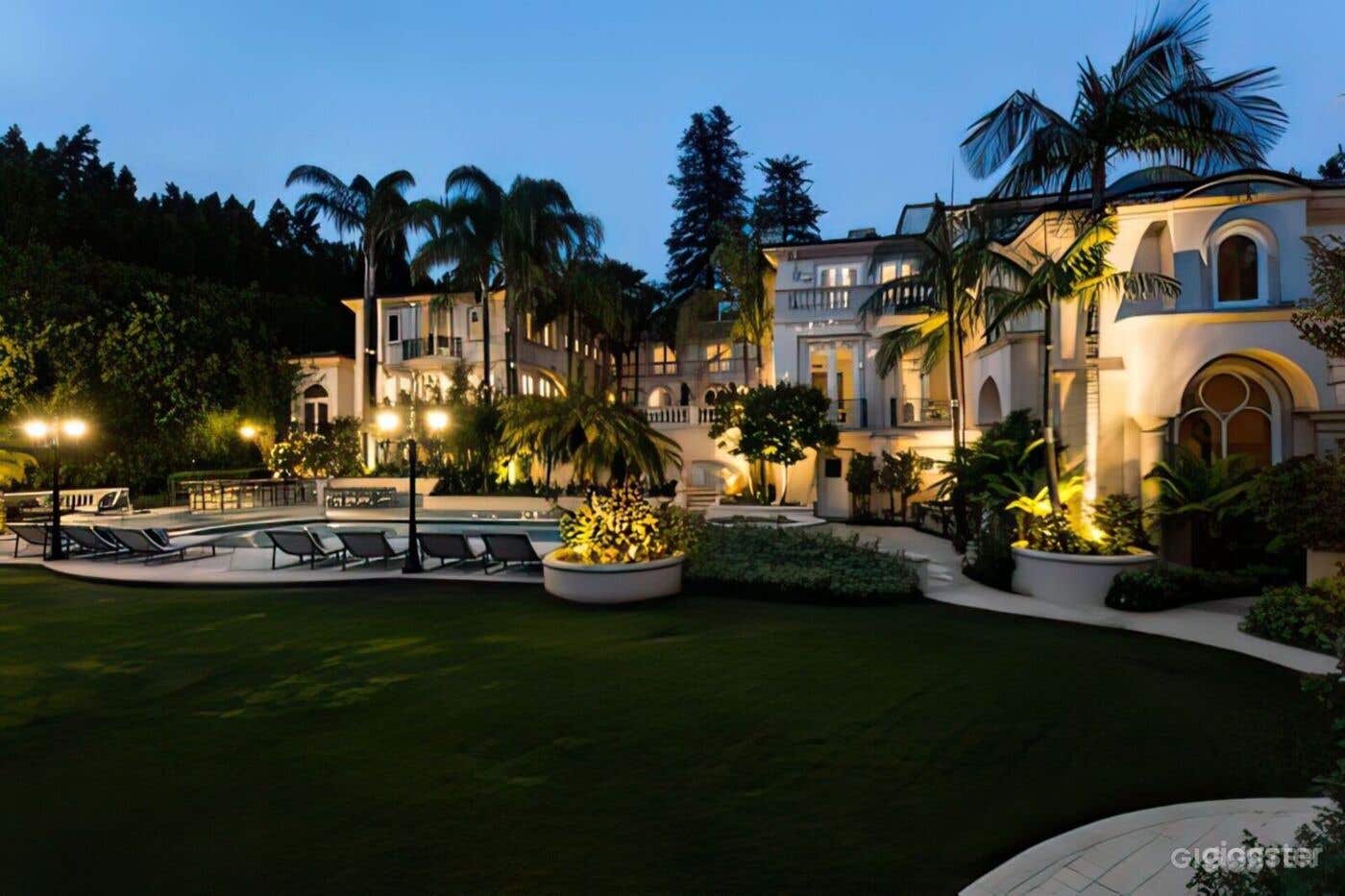  VILLA MARTINIQUE: TIMELESS PRODUCTION VENUE/POOL Photo 4