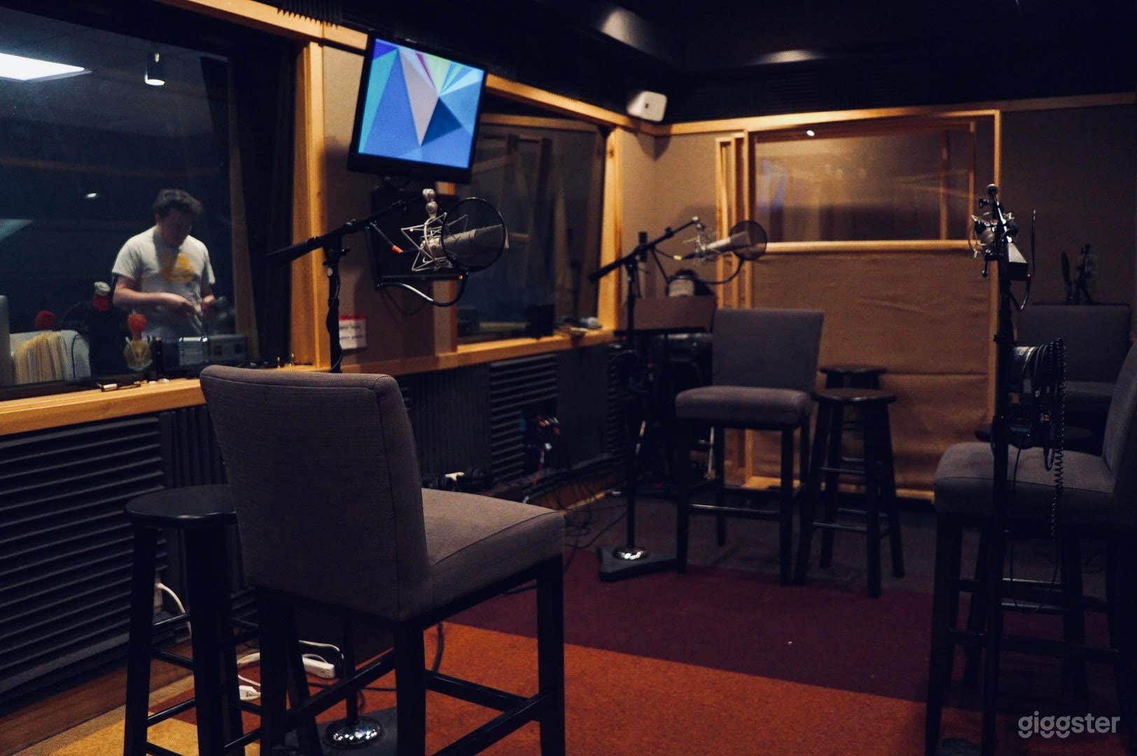 Professionally Designed Full Service Audio Booth Photo 3