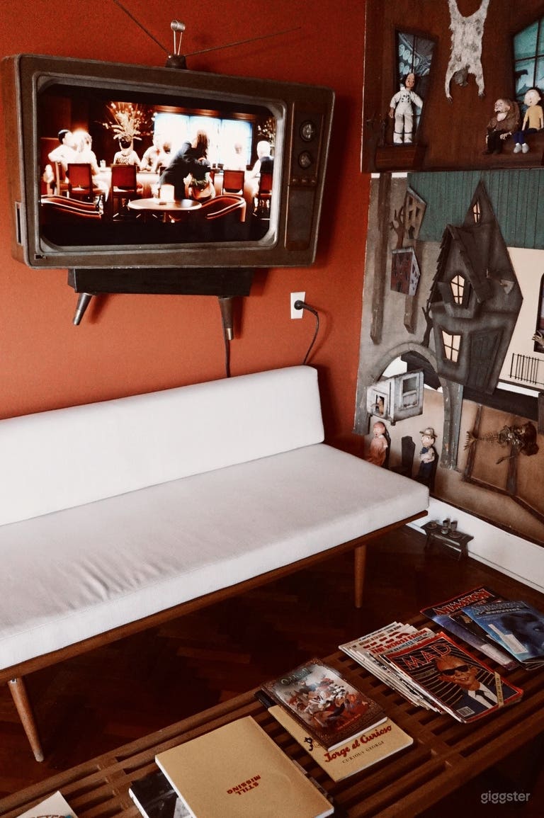  Professionally Designed Full Service Audio Booth 