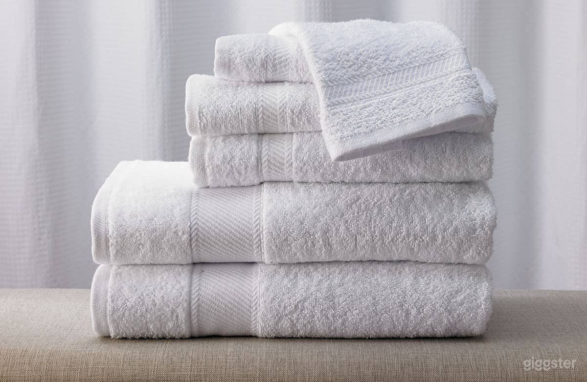 Complementary Towel service for weekly and monthly studio rentals.