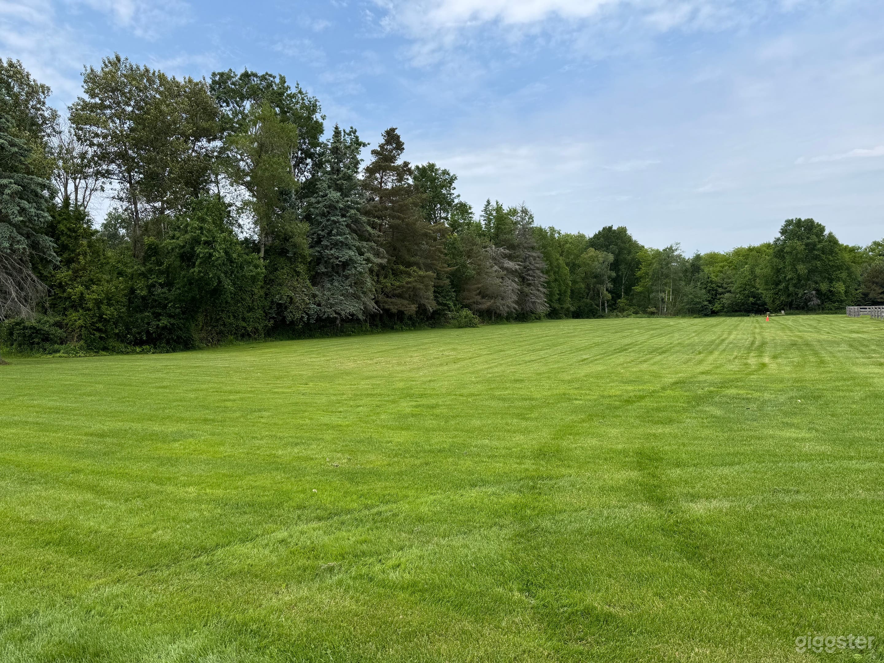 Beautiful 23 Acre Equestrian Property Photo 2