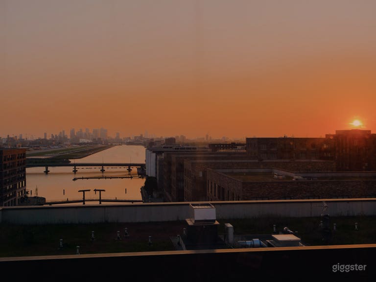  London City Airport Penthouse 