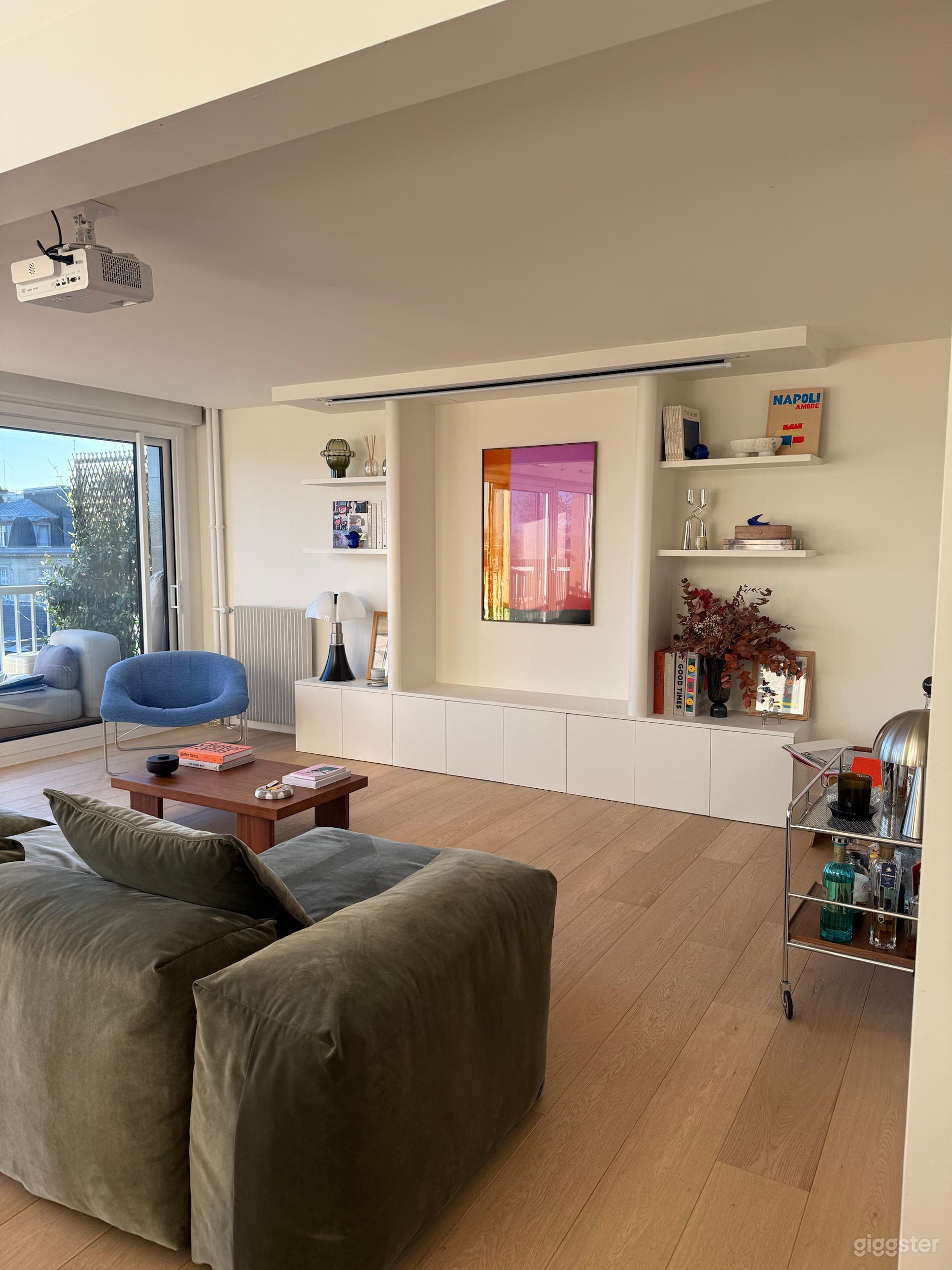 Photo de Loft d'architecte double hauteur, terrasse et vue 3