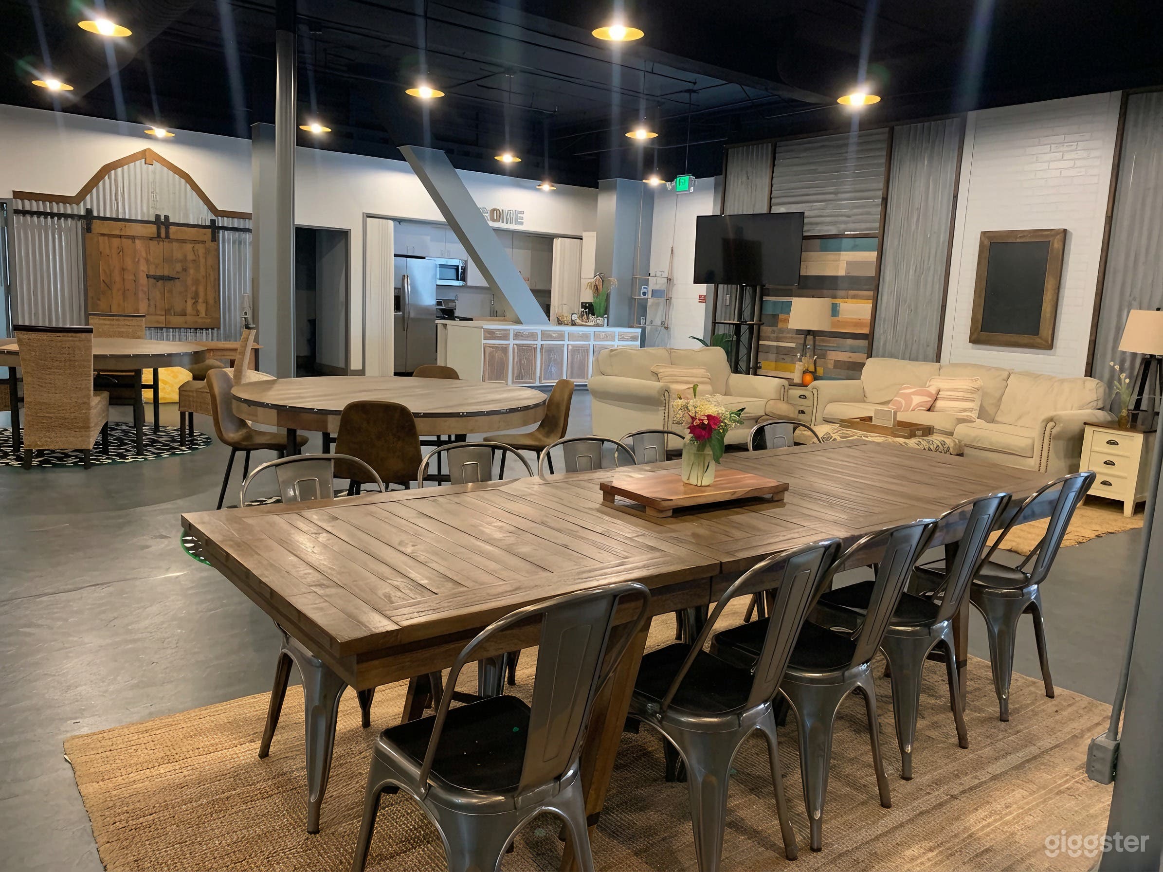 Creative Meeting Space - South Wing Photo 4