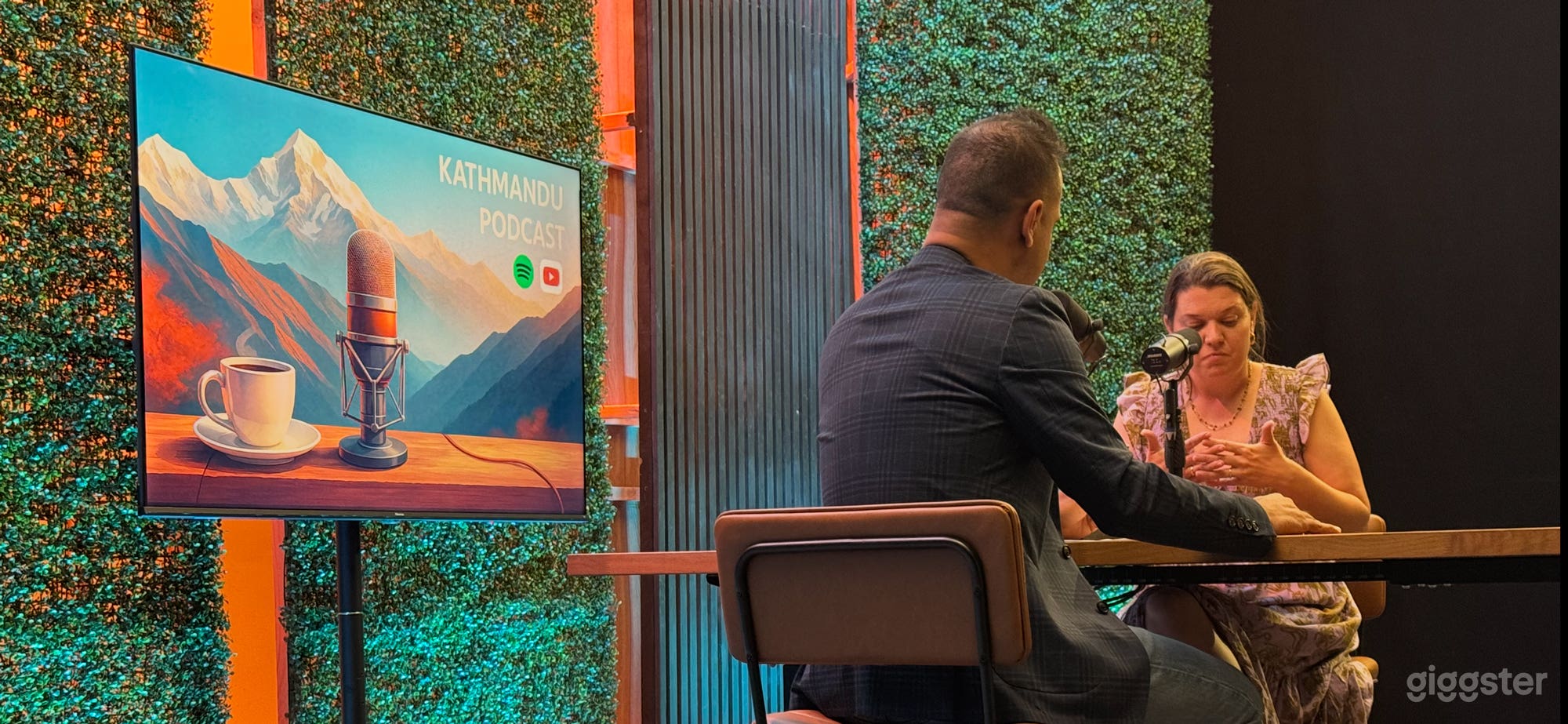 Glendale Podcast Studio | Luxury Filming &amp; Events Photo 4