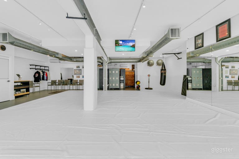  South Beach Multi-Use Studio with Natural Light & Storefront 