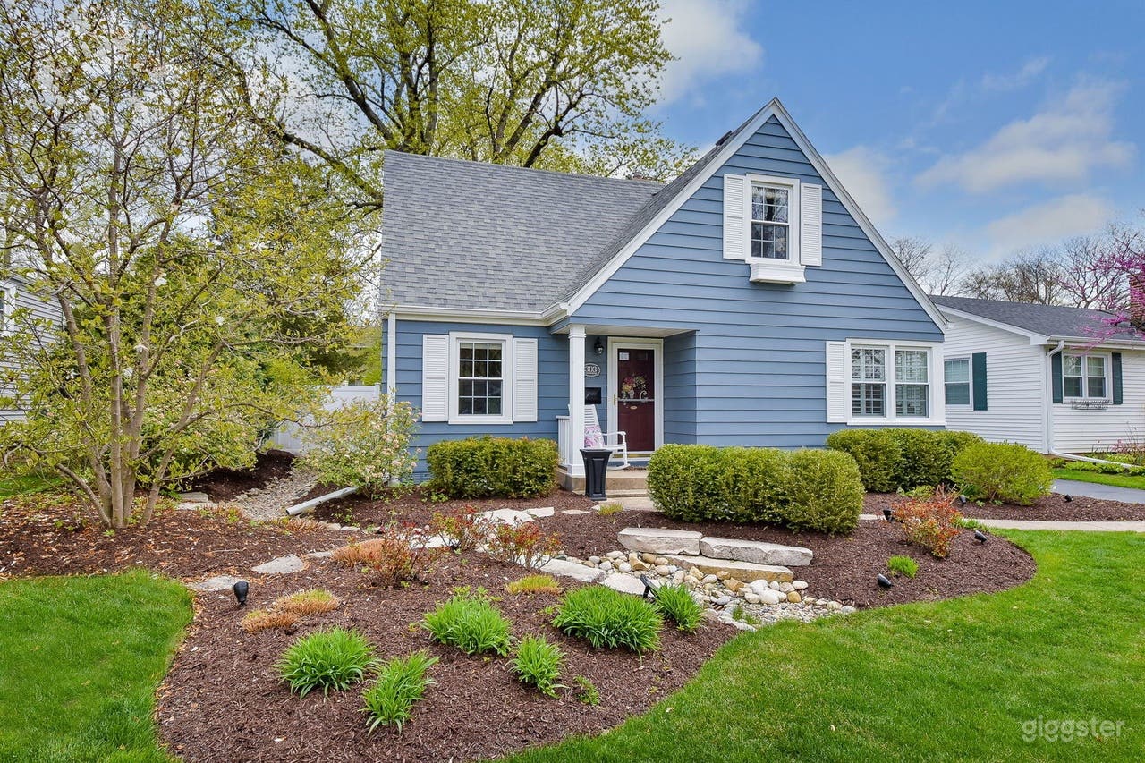 Front of house facing the street