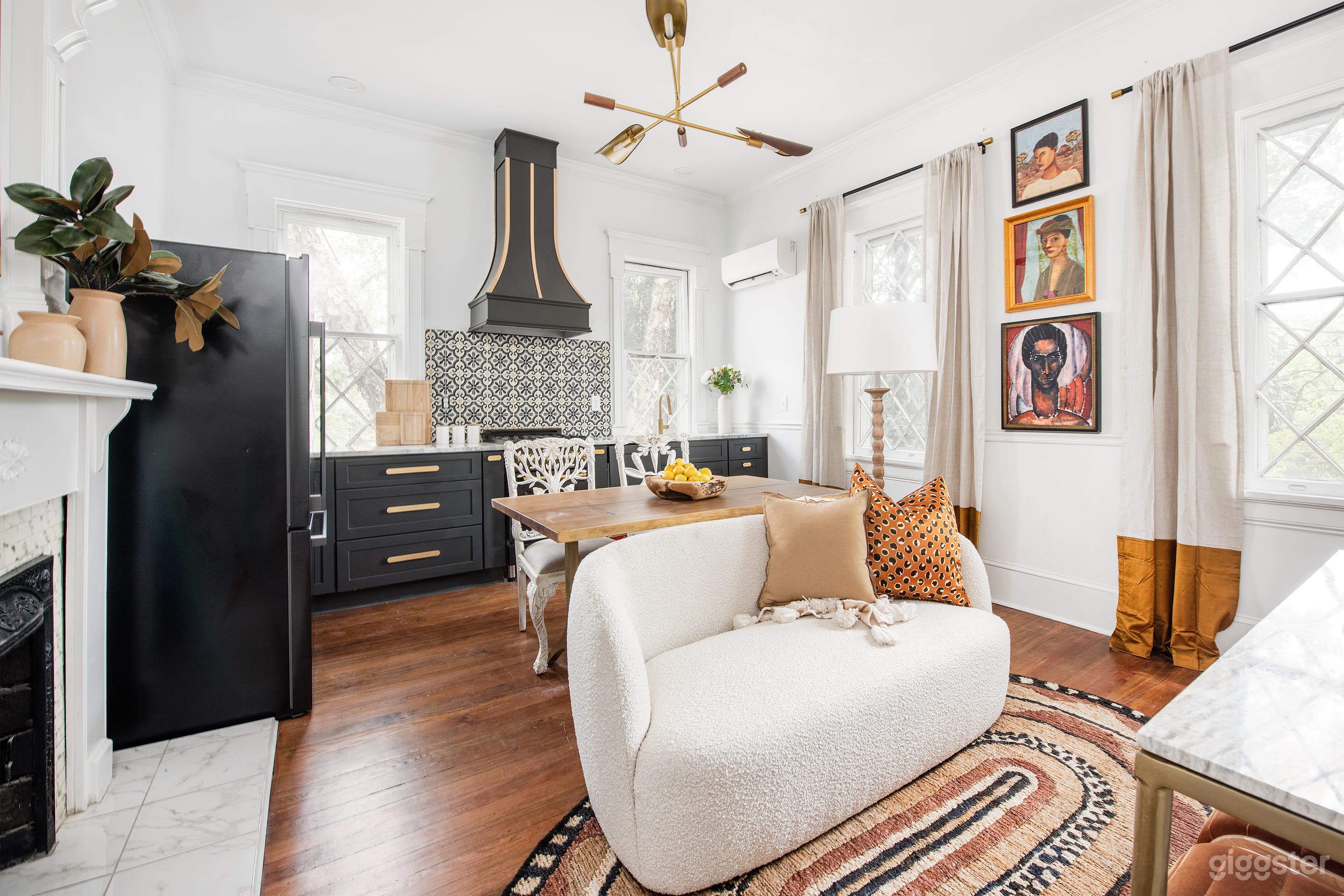 Solair Flair | Design Furnished Rental Home Photo 2