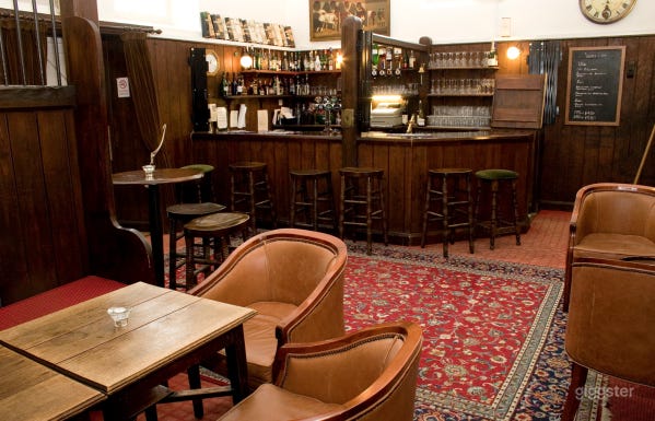 Amazing Restaurant and Bar for Functions Photo 4