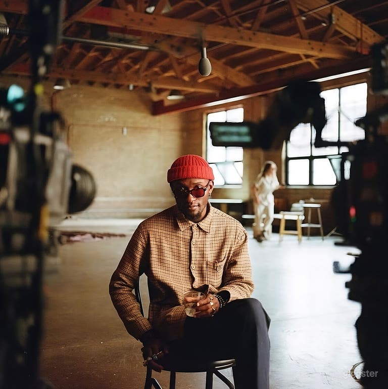  Large, Open, Timber Bow truss Warehouse Space 