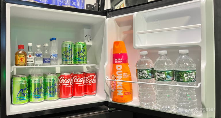  NYC Podcast Recording Studio - All-Inclusive 