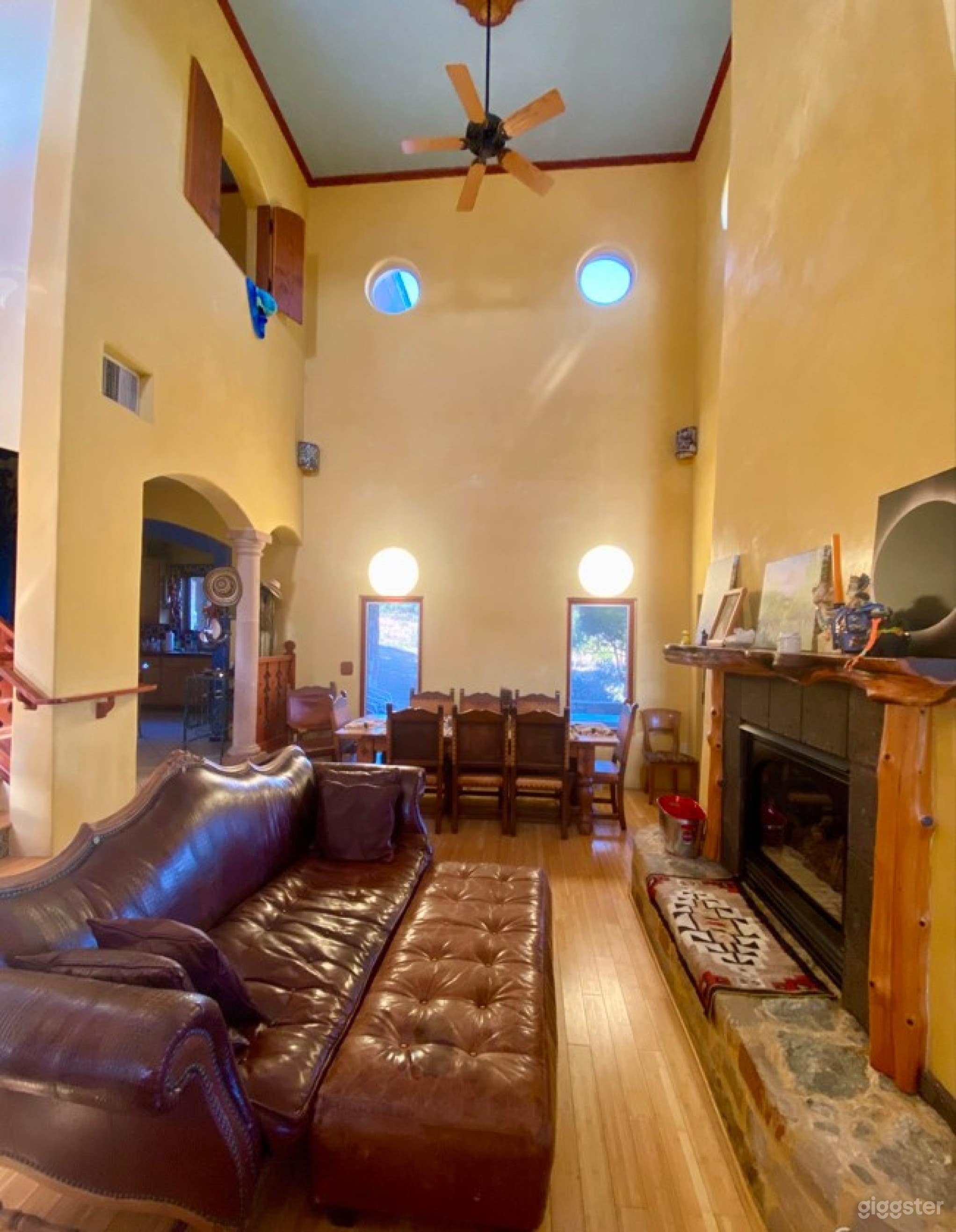 Well Maintained Family Owned Residential Type Of Event Space In Austin Photo 4