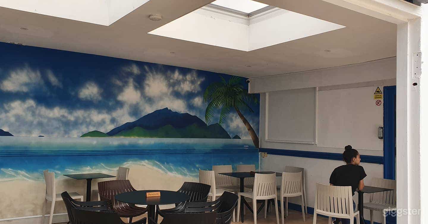 Outdoor Space 3 for Smaller Group with Cozy Setup Photo 2