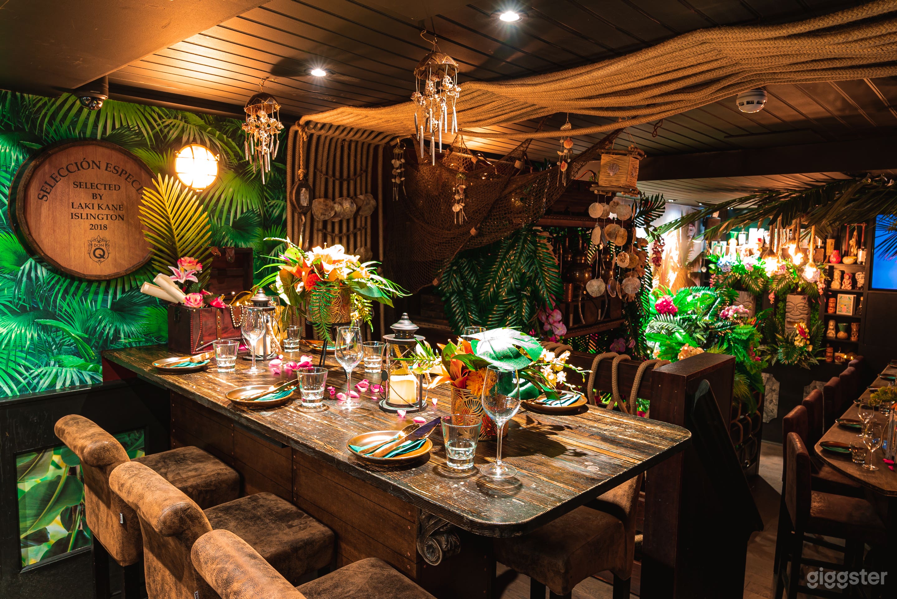 Laki Kane Cocktail Bar &amp; Thai Restaurant Islington Photo 2