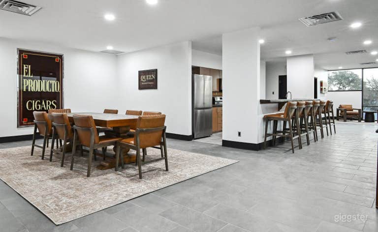  Extraordinary Car and Toy Museum - Free & Dog Friendly! 