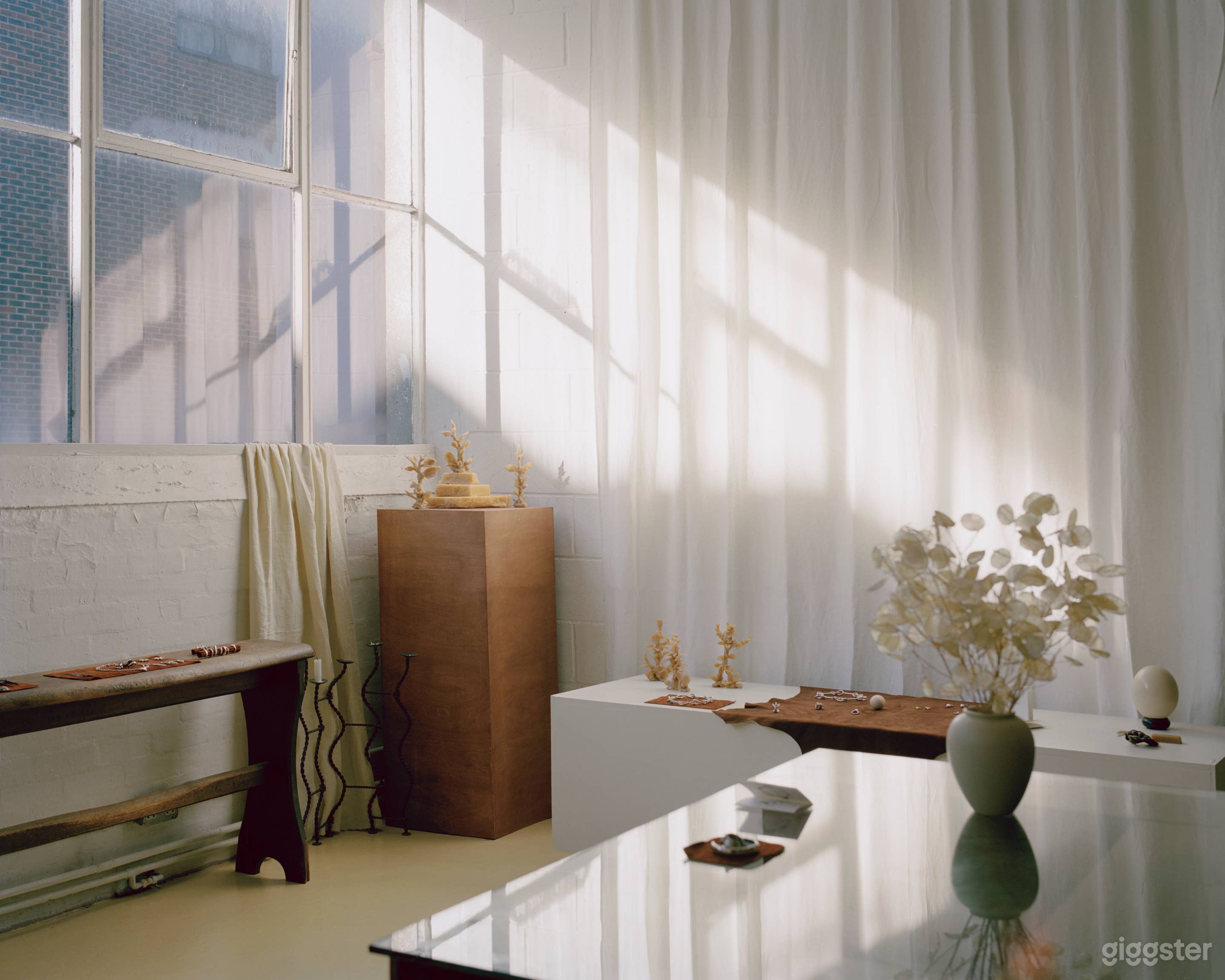 Artist Loft in Industrial Warehouse Photo 1