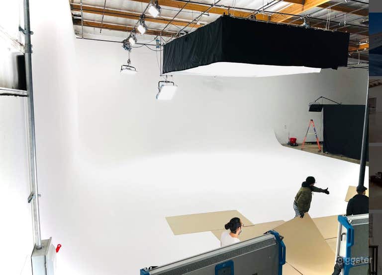  Huge Warehouse Studio with 2 Stage Areas (BUYOUT) in LA 