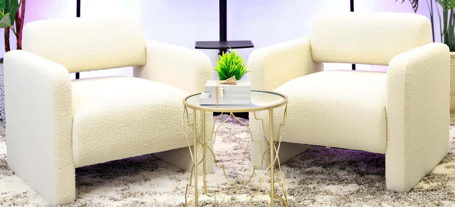 Radiant Podcast Studio Set Photo 2