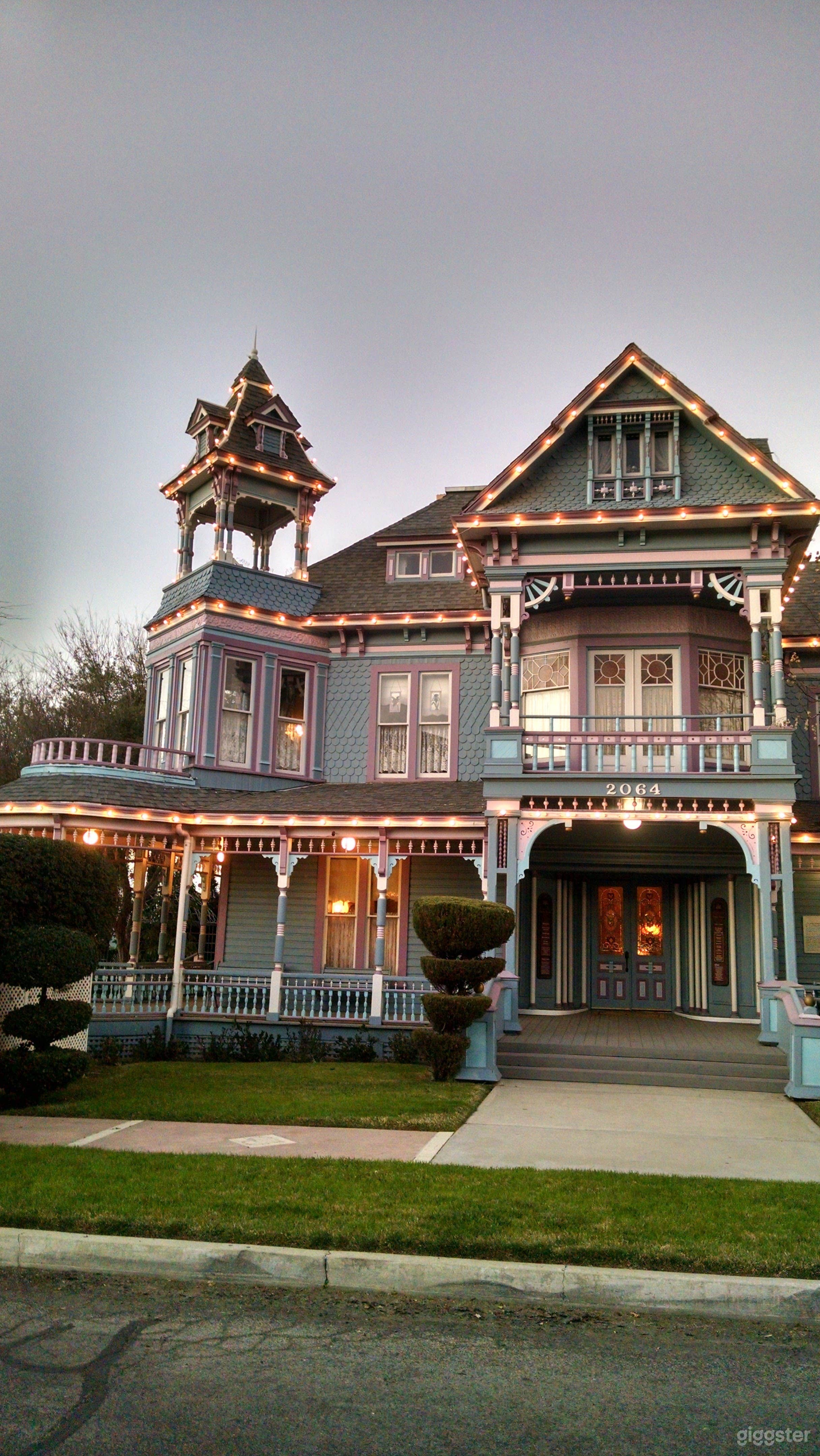 3-Storey Victorian Mansion Photo 1