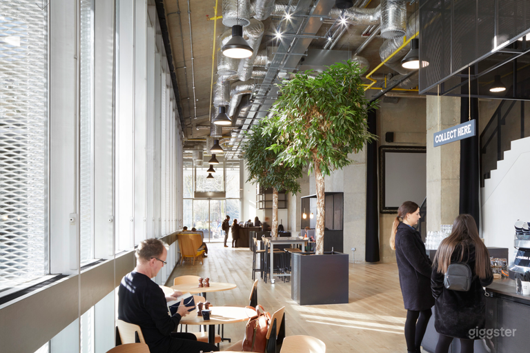  Huddle L4 South Meeting Room 2 