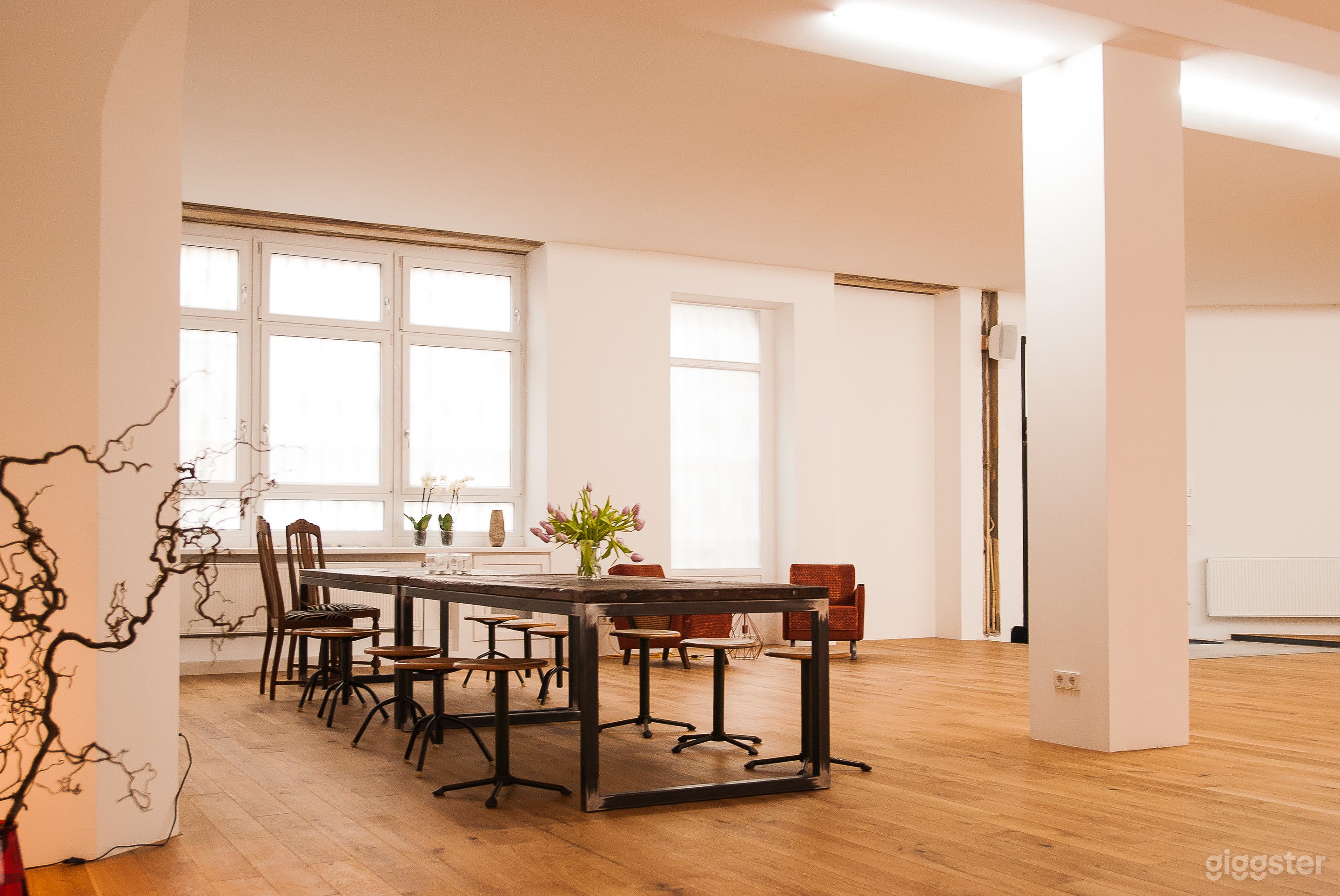 Stilvolles, minimalistisches Workshopraum in MitteTiergarten Foto 2