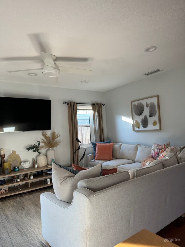  Katsablanca, an island retreat  