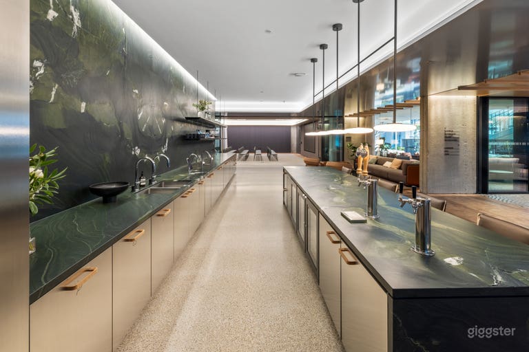  Social Lounge Kitchenette  