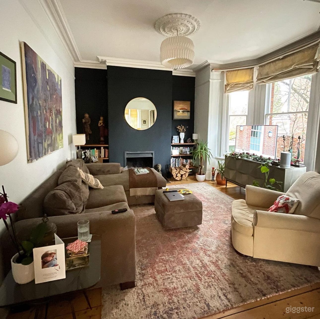 Stylish Victorian 5 bed Home With Large Garden Photo 1