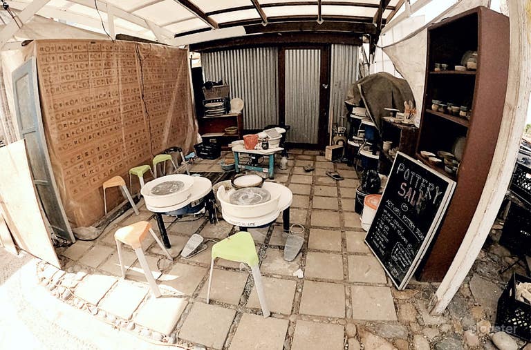  Estudio creativo de cerámica 