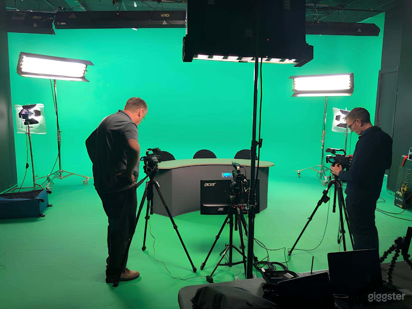 Contemporary Production Studio with Cyc Walls in New York (Buyout) Photo 1