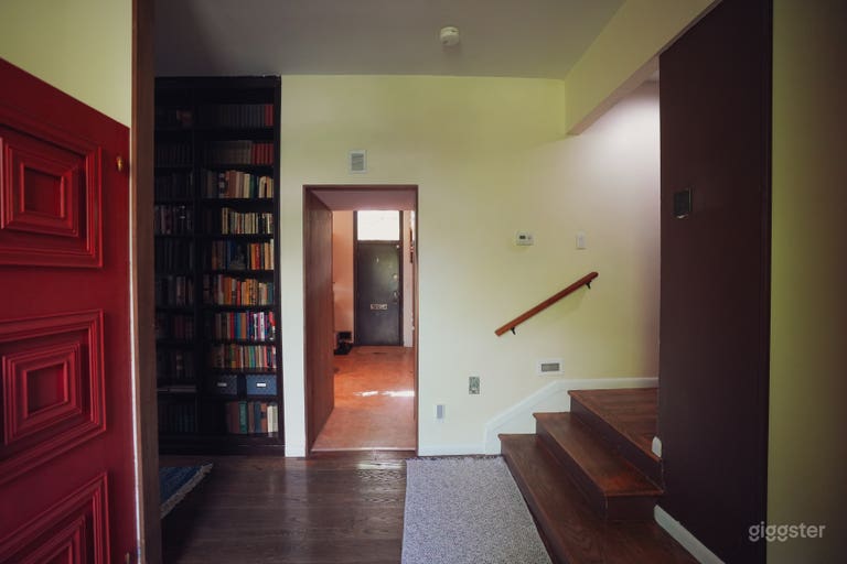  Mid-Century Modern, Vintage Home in Queens 