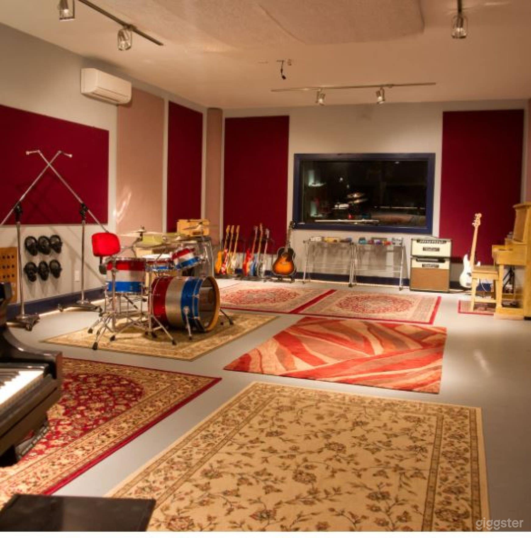 Top Of The Line Recording Studio in Austin Photo 1