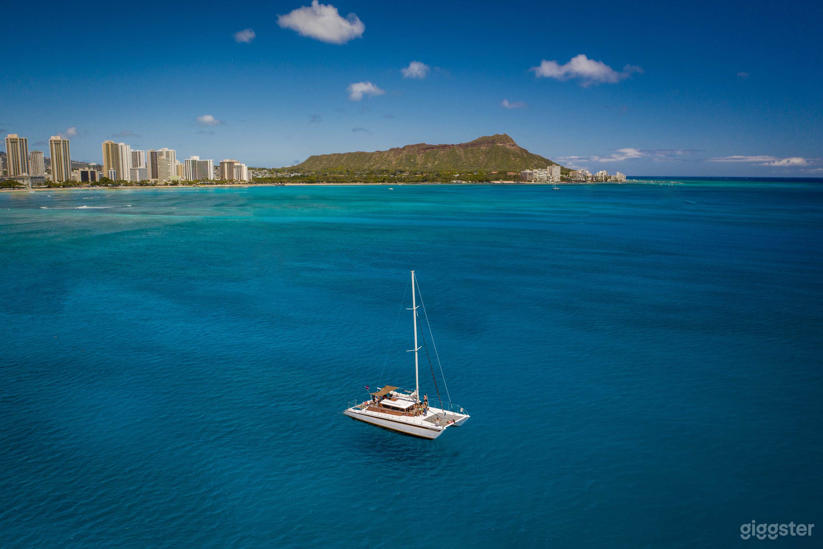 52ft Classic Hawaiian Luxury Sail Yacht in Honolulu Photo 3