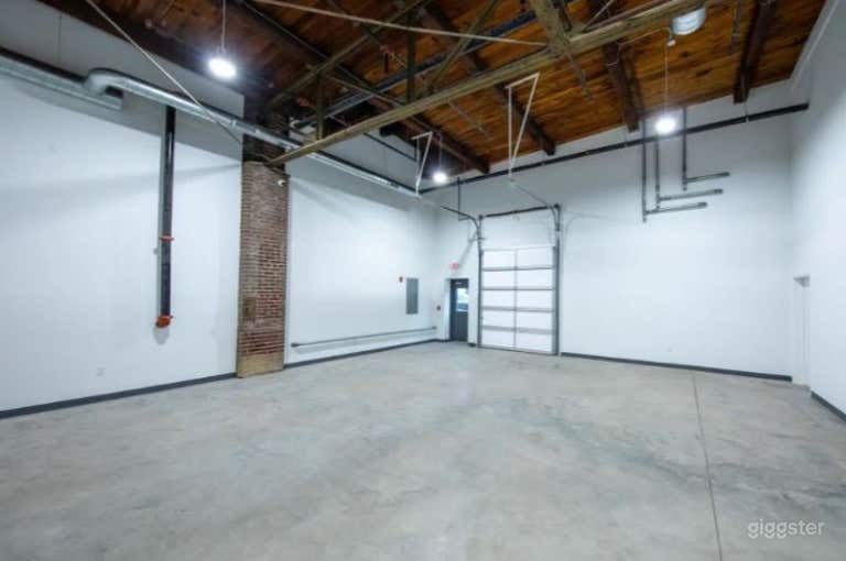  Lightbulb's Express Studio for Video and Photo 