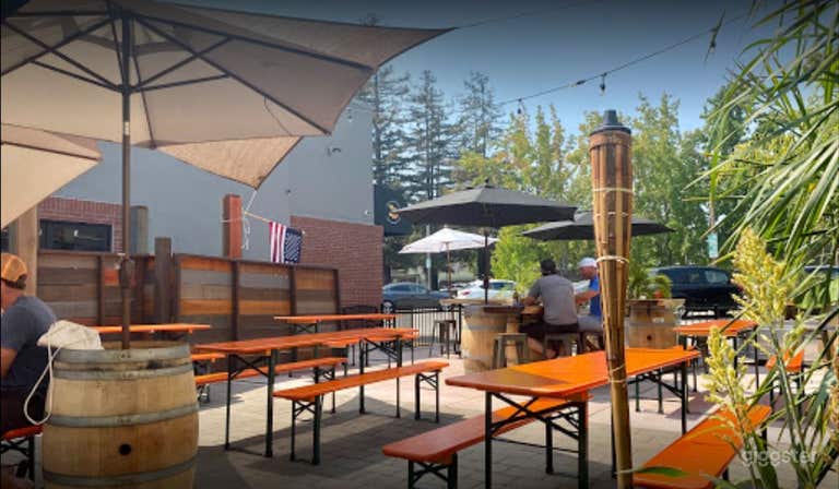  Relaxing and Cozy Patio 