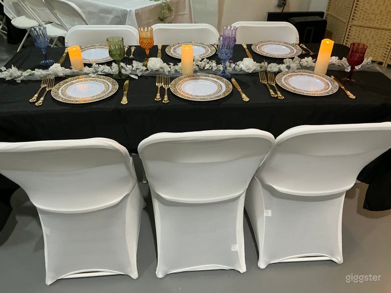  Espacio privado para eventos con chimenea y comedor 