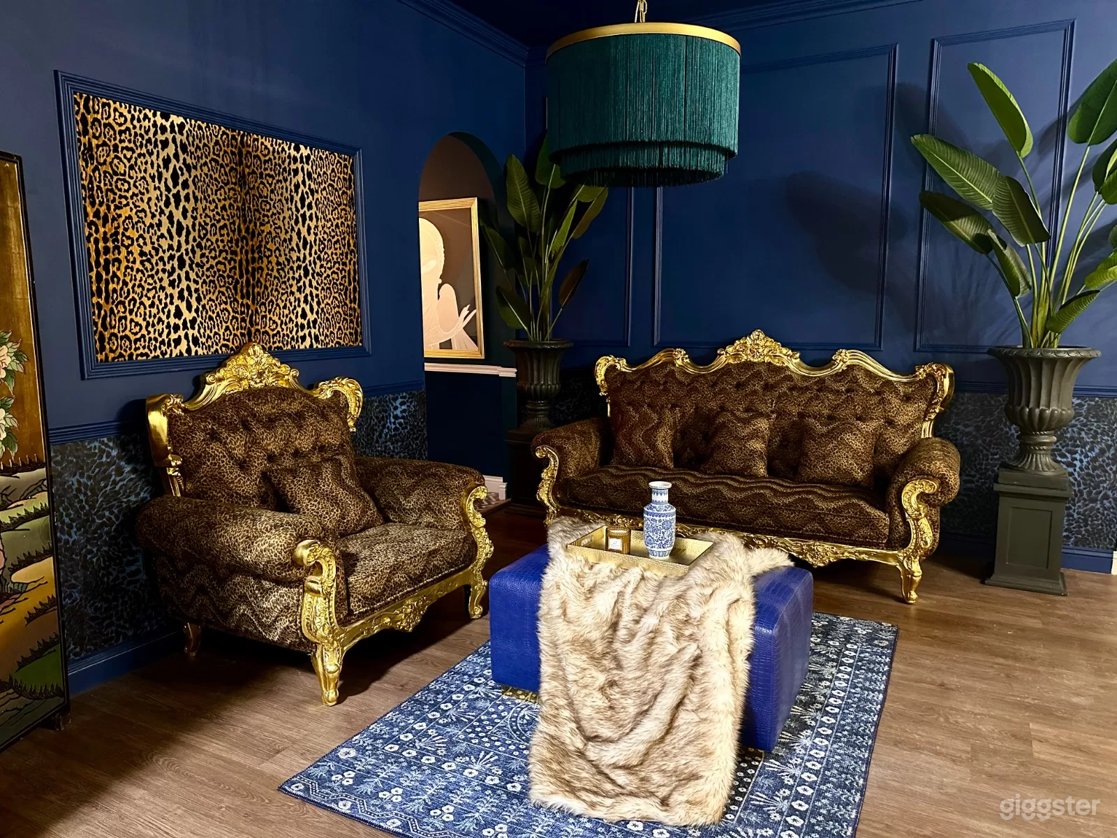 The Leopard Room Photo 1